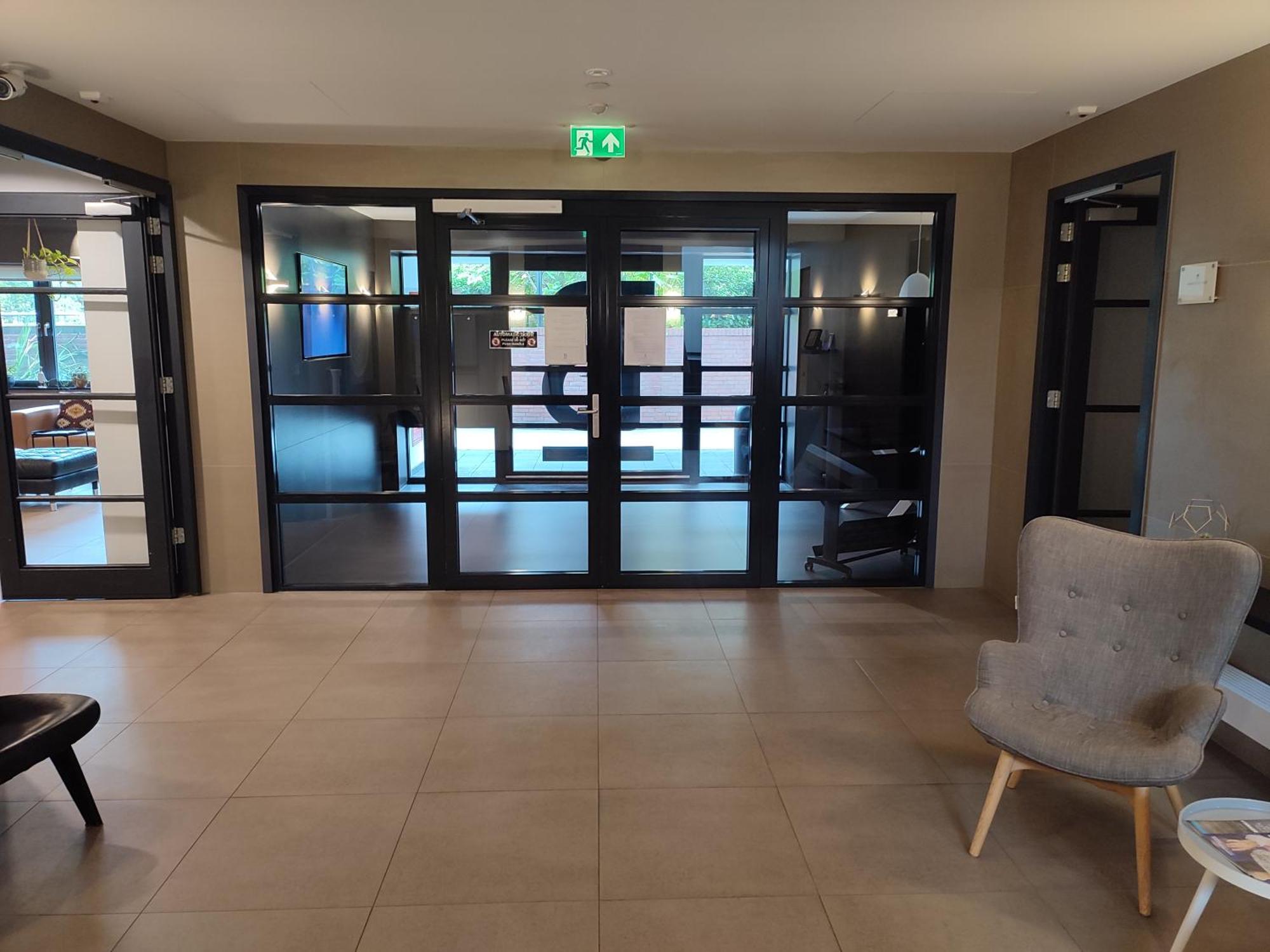 B-Aparthotel Kennedy Haga Zewnętrze zdjęcie