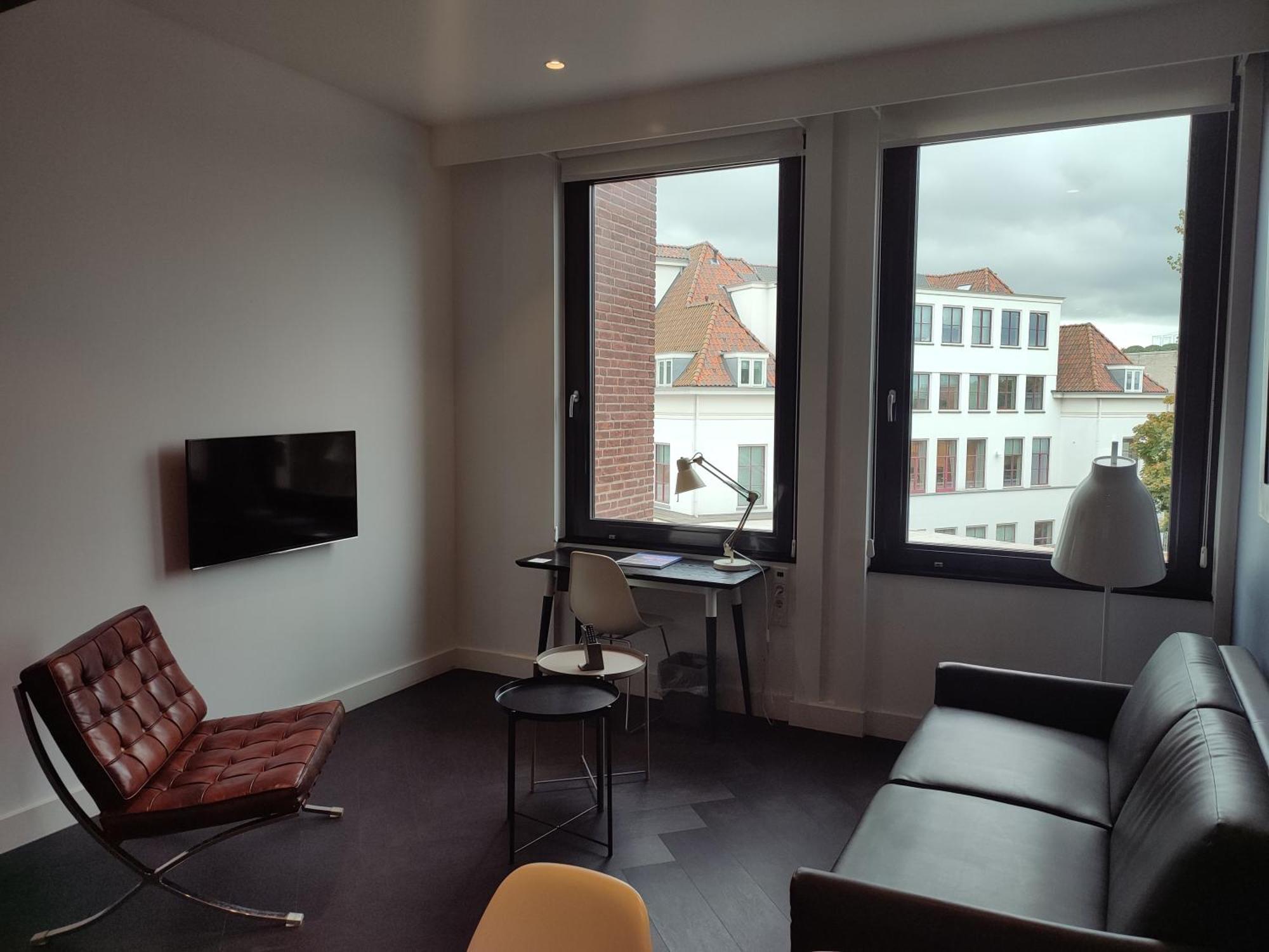 B-Aparthotel Kennedy Haga Zewnętrze zdjęcie